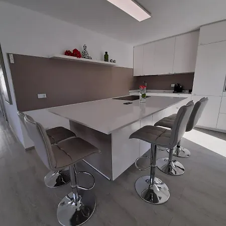 Apartment Mareta Beach *